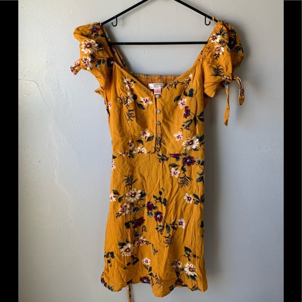 Band of Gypsies BOG Collective Yellow Floral Dress Size XS
